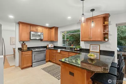 13924 126th Avenue NE, Kirkland, WA 98034 - Photo 8