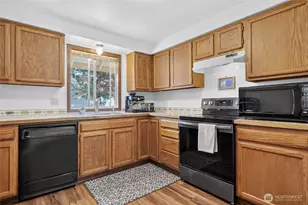 219 S 316th Pl, Federal Way, WA 98003 - Photo 14