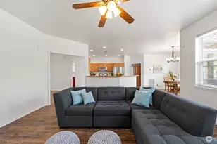 715 SE Heron Dr, College Place, WA 99324 - Photo 8