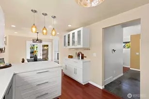 10200 62nd Ave S, Seattle, WA 98178 - Photo 14