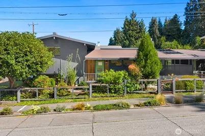 10200 62nd Avenue S, Seattle, WA 98178 - Photo 2