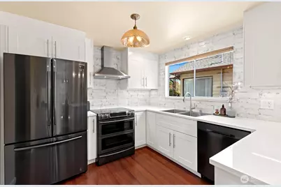 10200 62nd Avenue S, Seattle, WA 98178 - Photo 12