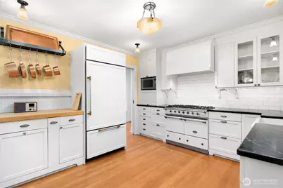 11344 NE 90th Street, Kirkland, WA 98033 - Photo 10