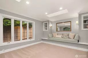 11344 NE 90th St, Kirkland, WA 98033 - Photo 18