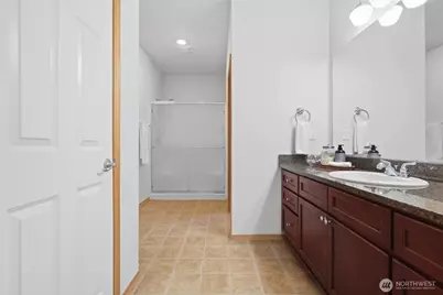 20267 Fortune Place NE, Poulsbo, WA 98370 - Photo 32