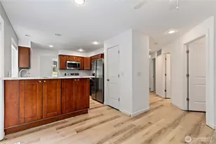 13250 235th Street SE, Issaquah, WA 98027 - Photo 12