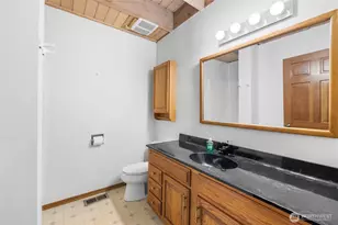 32468 Lady Bug Ln, Sedro Woolley, WA 98284 - Photo 24