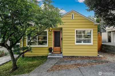 1015 N 40th Street, Seattle, WA 98103 - Photo 1