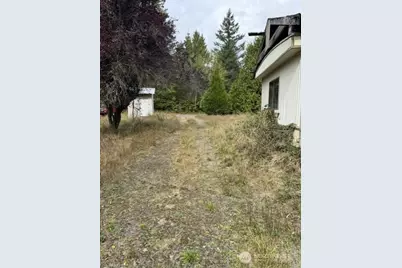 153 Alpha Way, Onalaska, WA 98570 - Photo 2