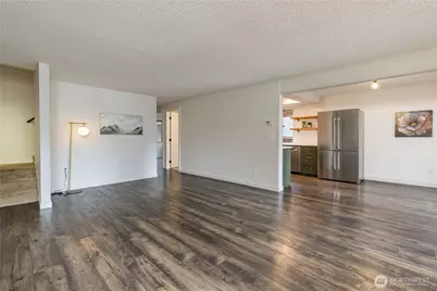 4908 W Tapps Drive E, Lake Tapps, WA 98391 - Photo 14