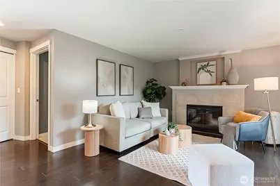 11920 98th Avenue NE #302, Kirkland, WA 98034 - Photo 2