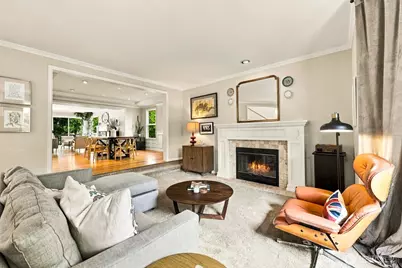 4027 35th Avenue W, Seattle, WA 98199 - Photo 6