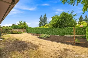 8218 SE 36th St, Mercer Island, WA 98040 - Photo 32