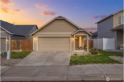 1202 SW Carver Street, College Place, WA 99324 - Photo 1
