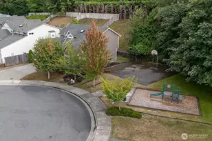 14733 SE 187th Circle, Renton, WA 98058 - Photo 4