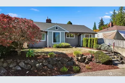 8629 36th Avenue SW, Seattle, WA 98126 - Photo 2