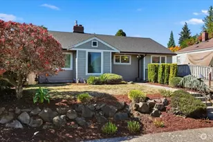 8629 36th Ave SW, Seattle, WA 98126 - Photo 2
