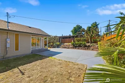 8629 36th Avenue SW, Seattle, WA 98126 - Photo 34