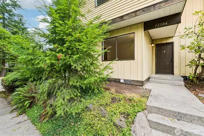 12304 NE 149th Court, Kirkland, WA 98034 - Photo 2