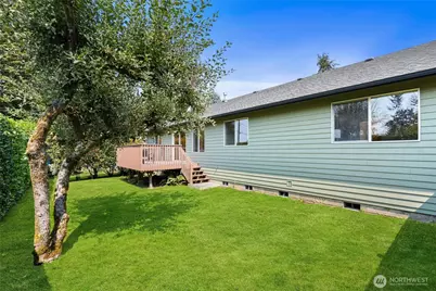 8228 226th Street SW #A/B, Edmonds, WA 98026 - Photo 12
