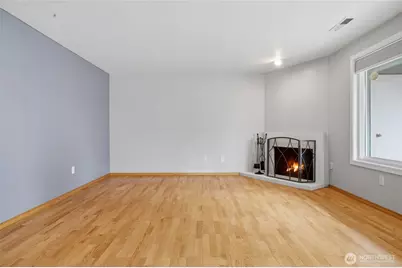 12516 SE 32nd Street #27, Bellevue, WA 98005 - Photo 6