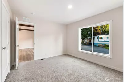 1540 Maple Lane S #33, Kent, WA 98030 - Photo 16