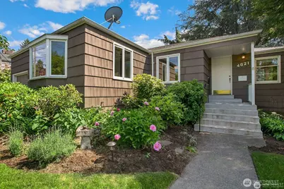 4021 NE 60th Street, Seattle, WA 98115 - Photo 2