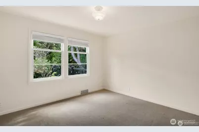4021 NE 60th Street, Seattle, WA 98115 - Photo 14