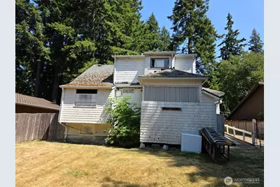 14629 24th Avenue SW, Burien, WA 98166 - Photo 2