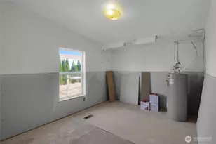 1105 W 4th Ave, Warden, WA 98857 - Photo 26