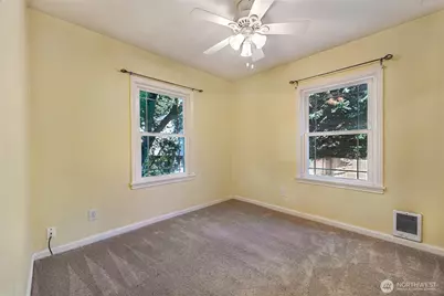 6712 18th Avenue SW, Seattle, WA 98106 - Photo 16