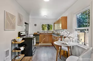 6712 18th Ave SW, Seattle, WA 98106 - Photo 10