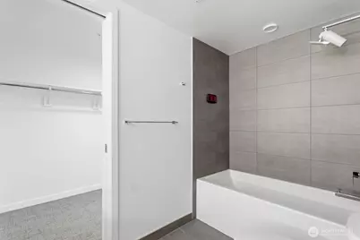 1808 Minor Avenue #2100, Seattle, WA 98101 - Photo 12