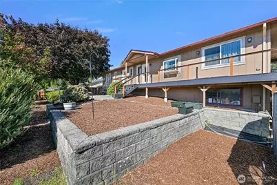 3620 Trumpeter Place, Mount Vernon, WA 98273 - Photo 2
