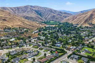 1716 Windsor Ct, Wenatchee, WA 98801 - Photo 38