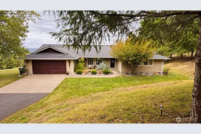 143 Rosewood Drive, Chehalis, WA 98532 - Photo 1