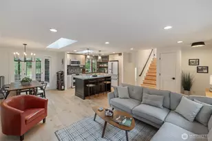 3617 12th Ave NW, Gig Harbor, WA 98335 - Photo 2