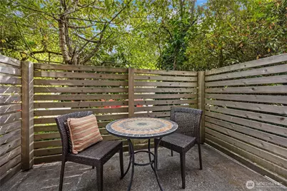 301 22nd Avenue E #1A, Seattle, WA 98112 - Photo 6