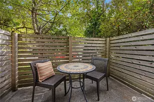 301 22nd Ave E, Seattle, WA 98112 - Photo 6