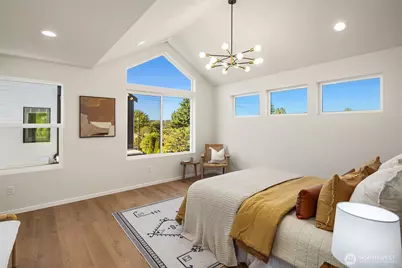 1203 NW 100th Street, Seattle, WA 98117 - Photo 10