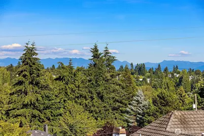 1203 NW 100th Street, Seattle, WA 98117 - Photo 18