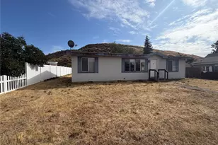 405 1/2 W Clay St, Dayton, WA 99328 - Photo 1