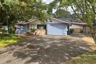 13617 Yakima Ave S, Tacoma, WA 98444 - Photo 2