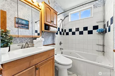 1140 N Cambrian Avenue, Bremerton, WA 98312 - Photo 18