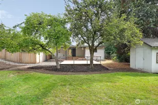 10915 N Park Ave N, Seattle, WA 98133 - Photo 26