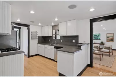 10915 North Park Avenue N, Seattle, WA 98133 - Photo 10