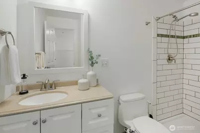 3042 NE 94th Street, Seattle, WA 98115 - Photo 24