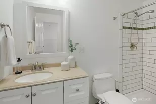 3042 NE 94th St, Seattle, WA 98115 - Photo 24