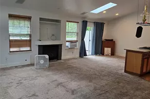 17304 Redhawk Dr, Arlington, WA 98223 - Photo 2