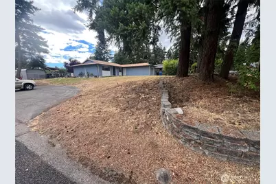 20508 51st Ave Ct E, Spanaway, WA 98387 - Photo 2